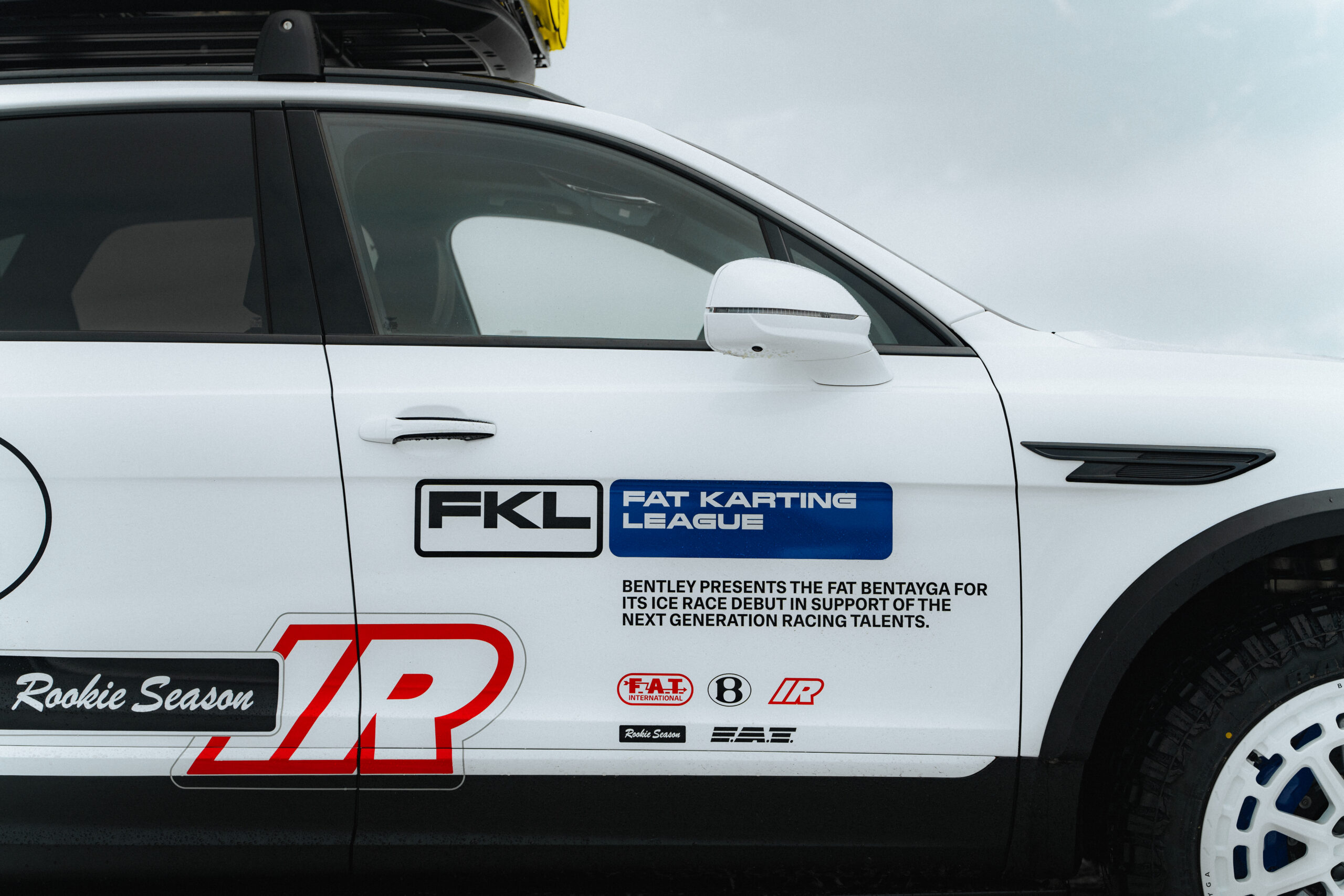 Bentayga X Concept 16 scaled