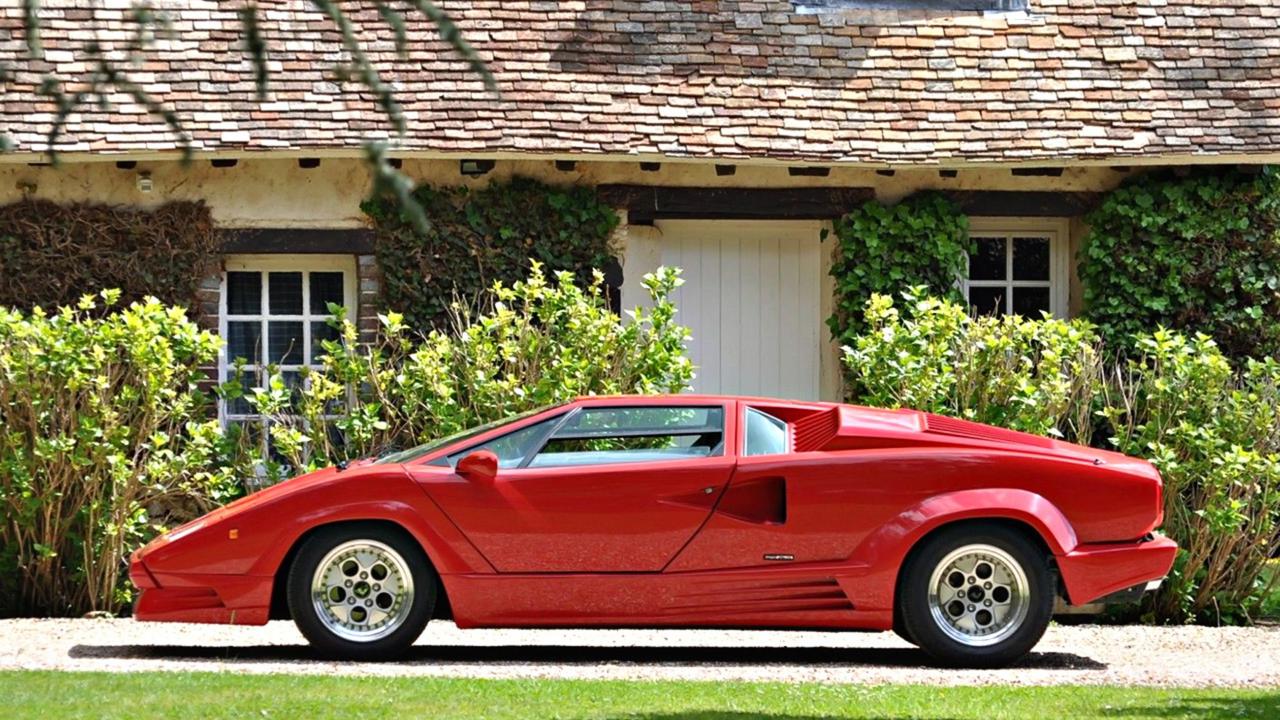 The 10 Best Italian Supercars 2 2 7