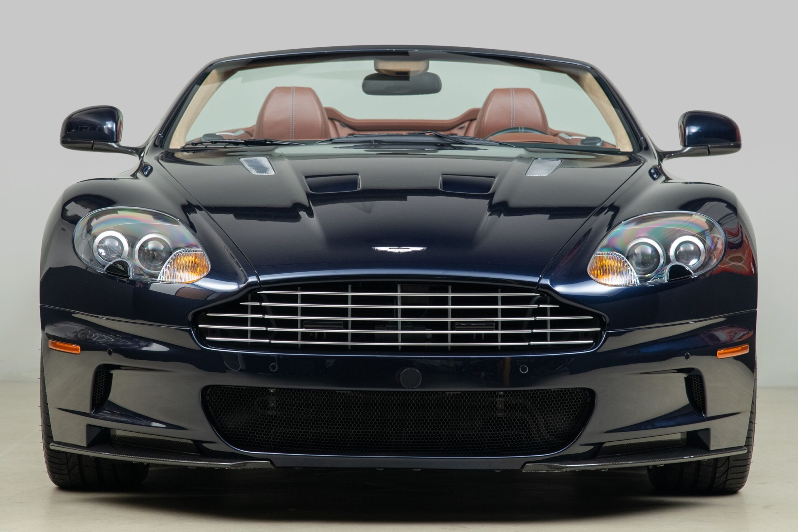 2010 Aston Martin DBS Volante 2 2010 aston martin dbs convertible 3 scaled