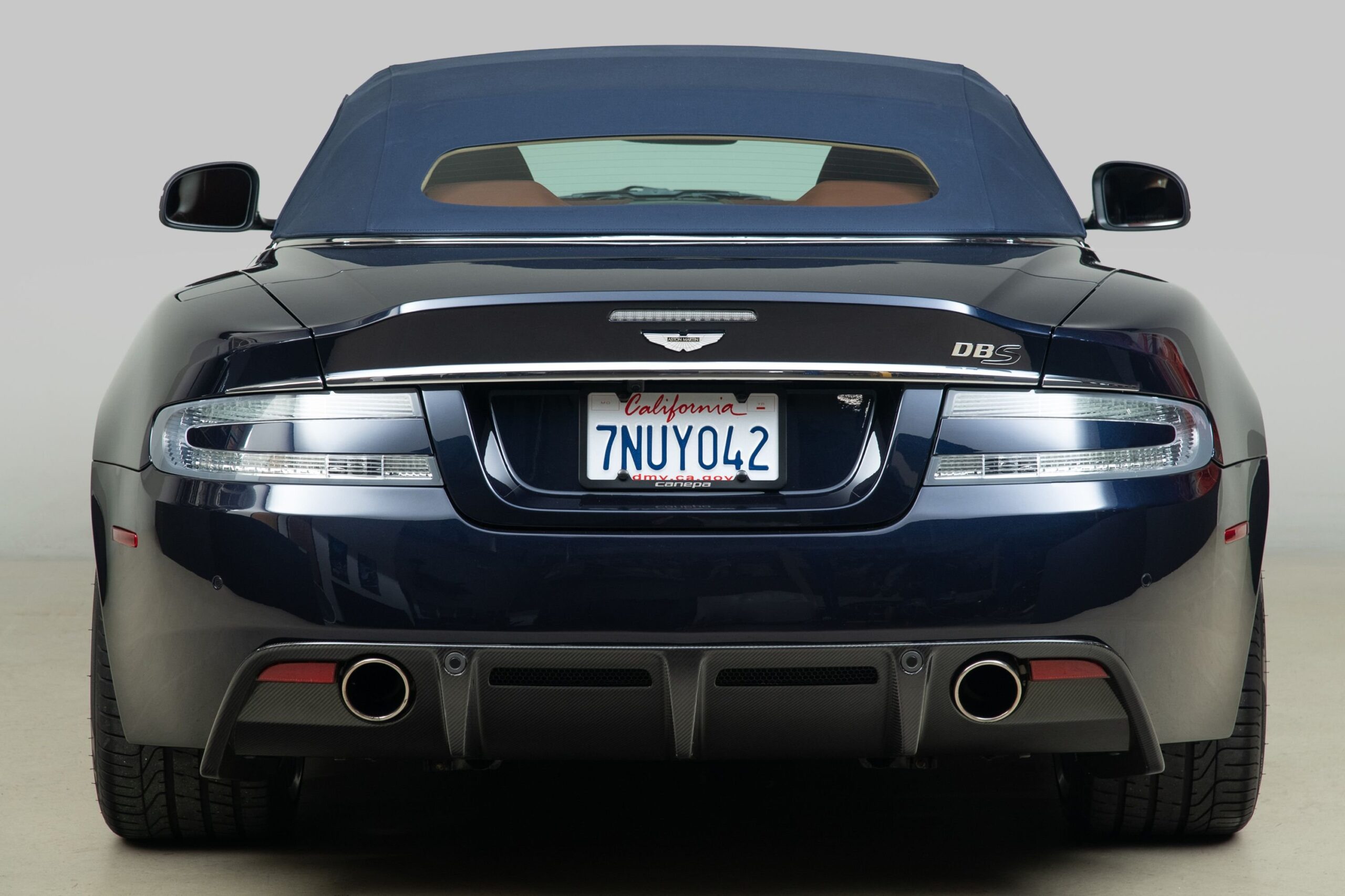 2010 Aston Martin DBS Volante 5 2010 aston martin dbs convertible 6 scaled
