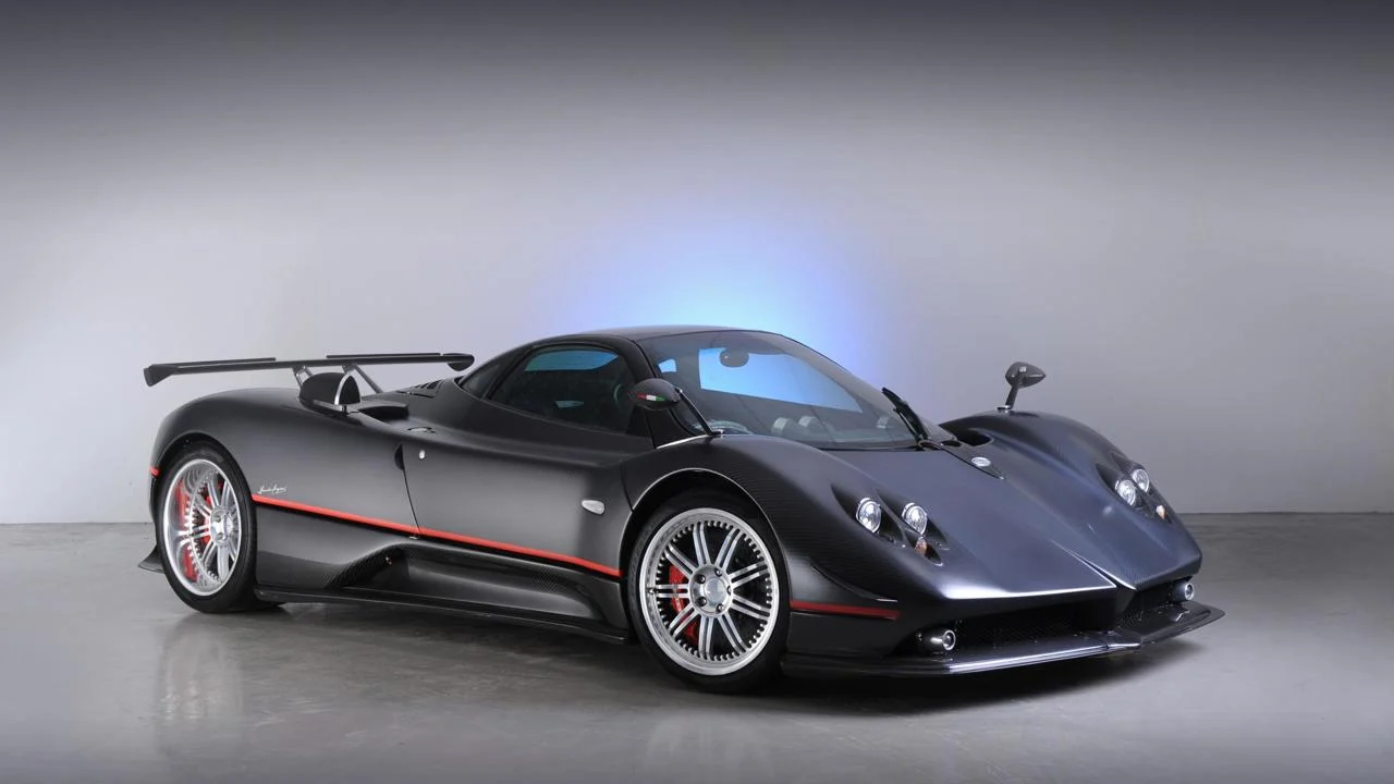 The 10 Best Italian Supercars 8 8