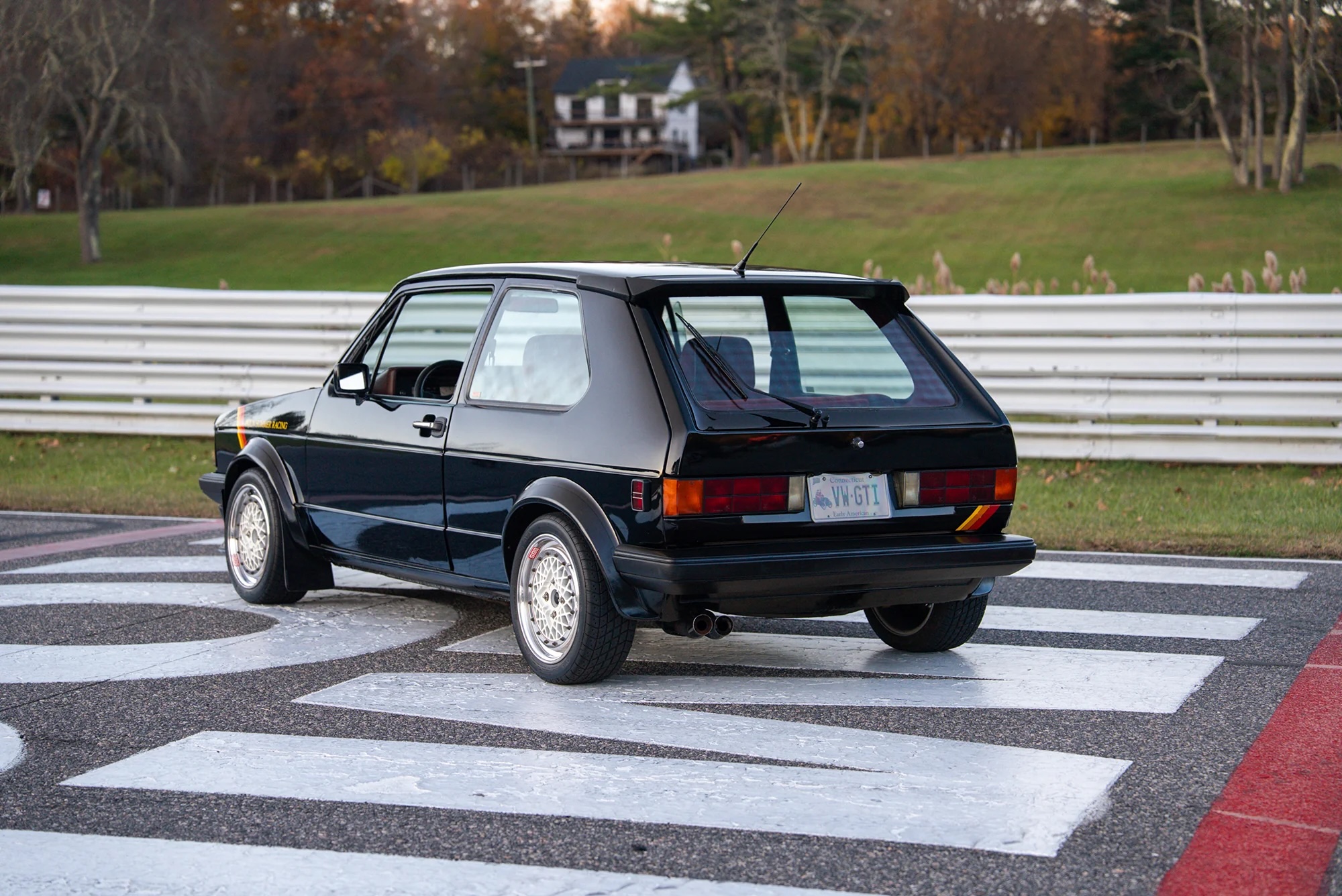 A Well Raced VW GTI 2 PETROLICIOUS VW GTI 1983 34.jpg Kopie