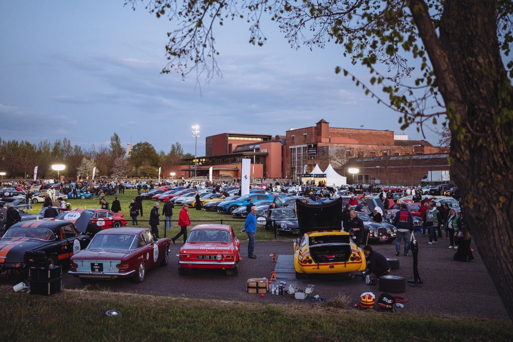 17247 639128898256663958