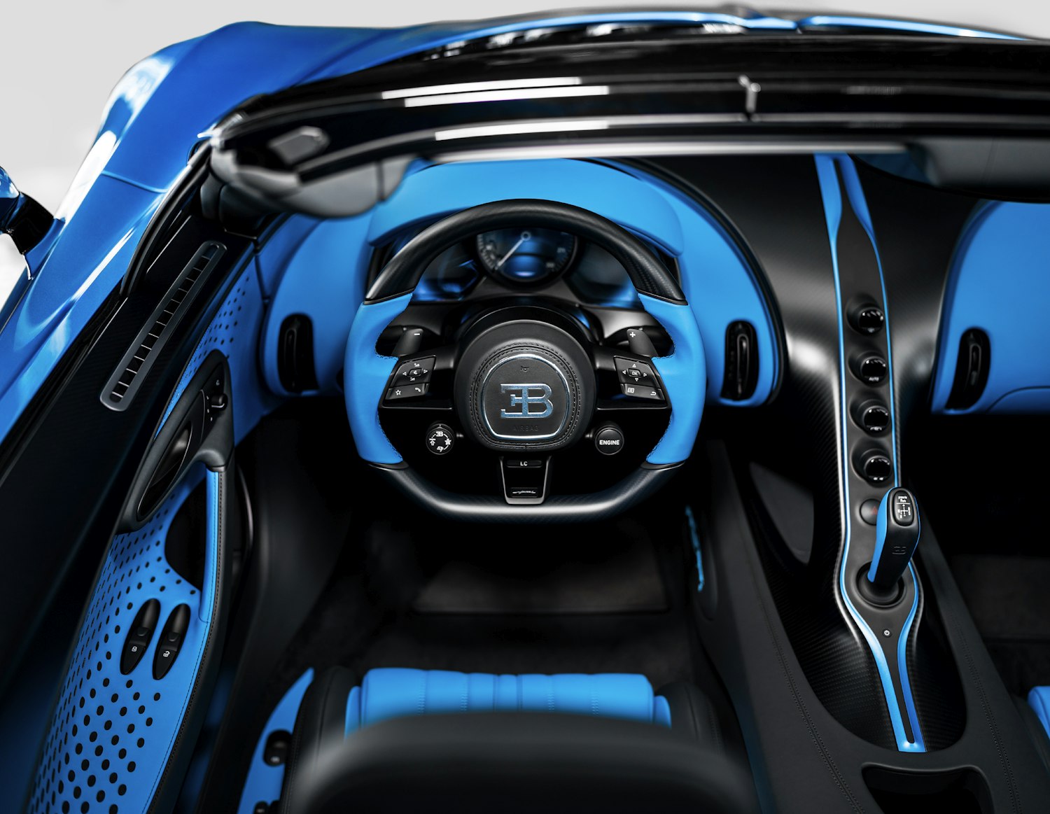 09 BUGATTI Mistral Sur Mesure Fly Bug