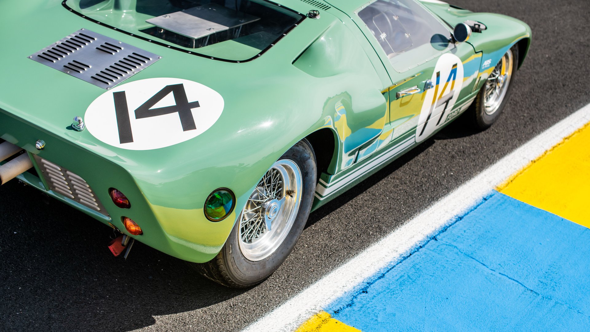 1965 ford gt402