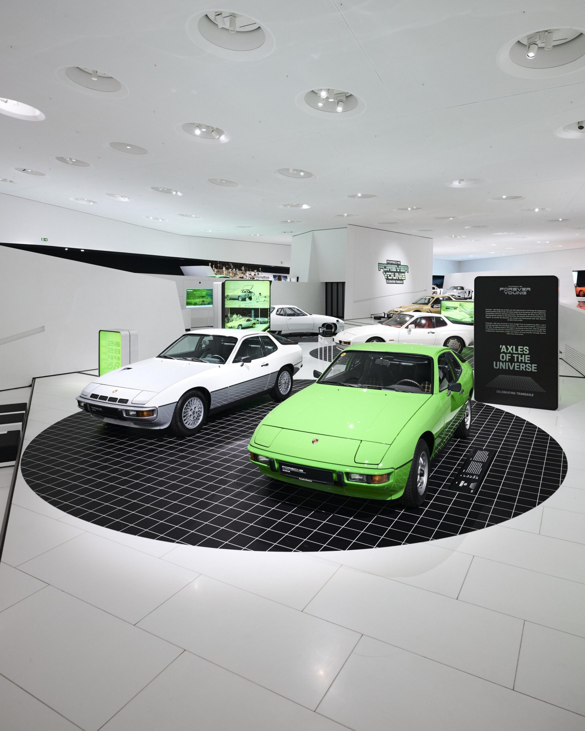 Porsche Honours 50 Years Of Transaxle 2 2 7 scaled
