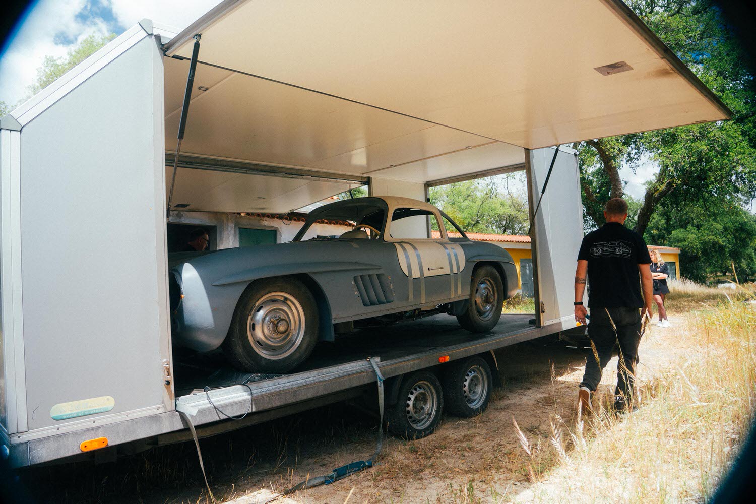 HK ENGINEERING 300SL barnfind Lisbon2026 35