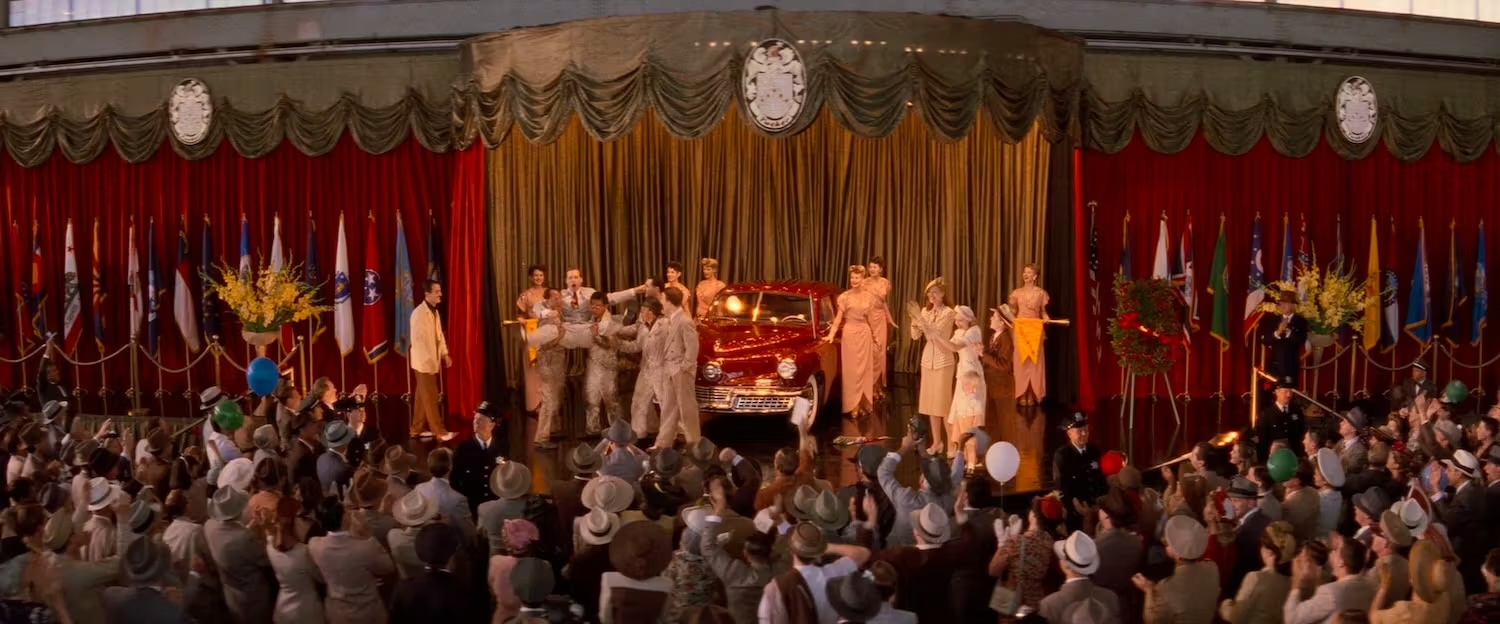 Tucker movie 10.48.25 .png Kopie