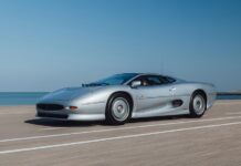 Brand Arrow Global Icons Online Auction Titelvorschlag: Brand Arrow Global Icons Online Auction