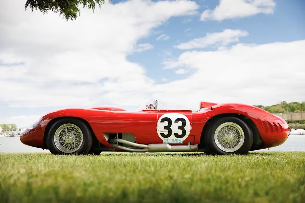 26 USA GreenwichConcours Saturday BestOfShow MTierney 0586.jpg Kopie