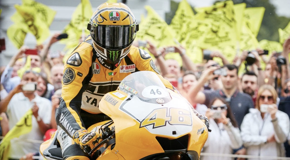 Lando Norris & Valentino Rossi At Festival Of Speed 7 Bildschirmfoto 2026 06 18 um 20.54.02
