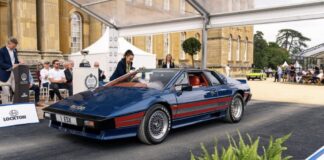 Largest Lotus Essex Esprit Gathering In 40 Years At Salon Privé