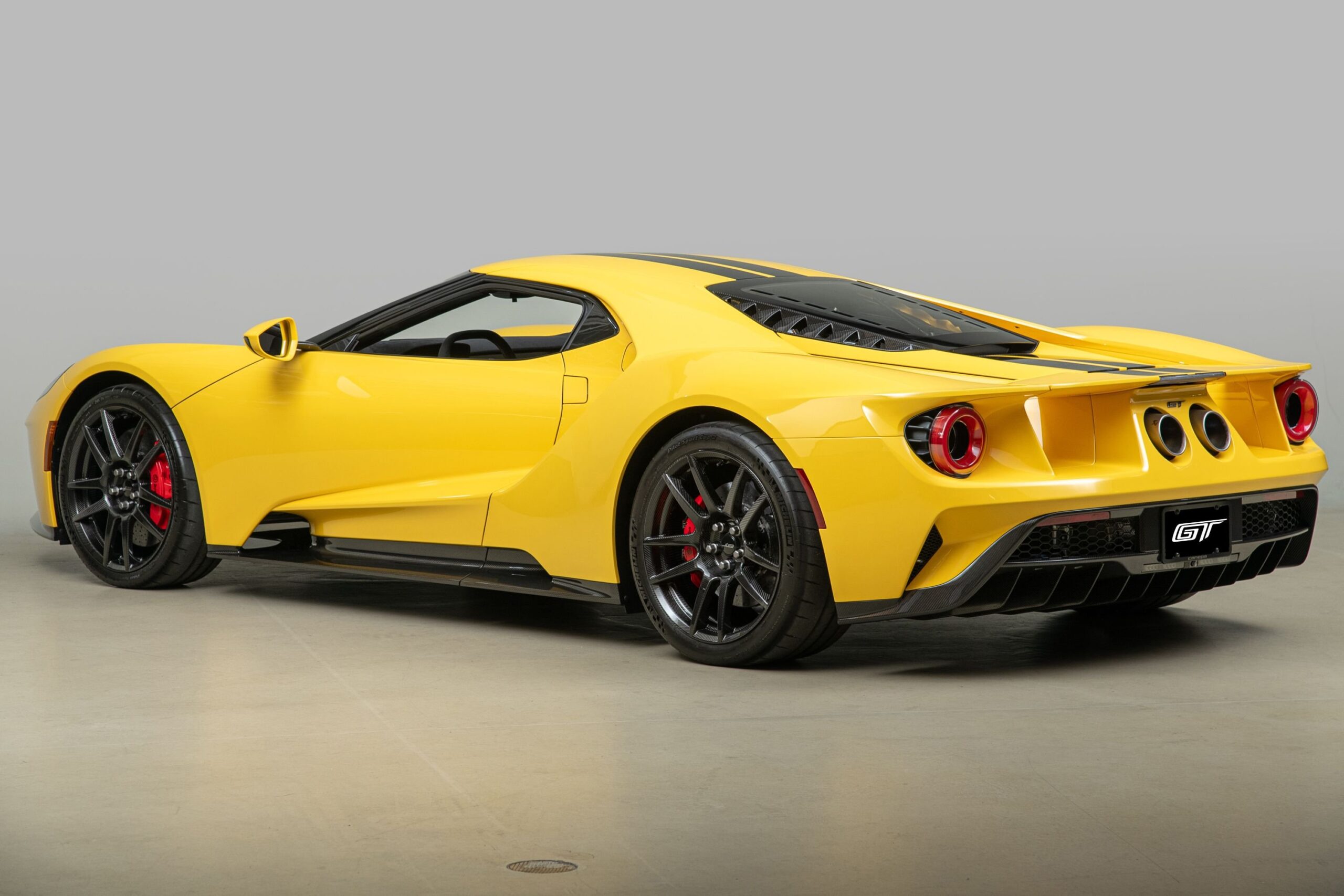 2021 Ford GT Carbon Series 4 3 2 scaled