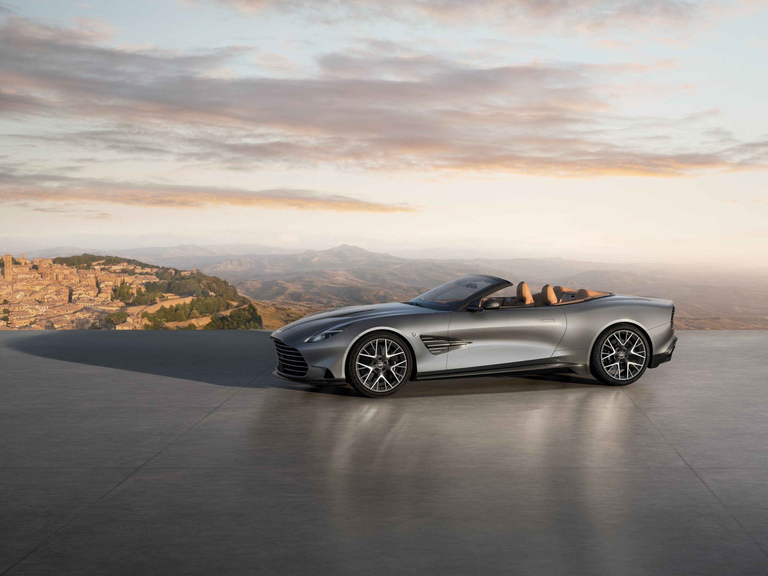 Aston Martin Vanquish 25 05 scaled