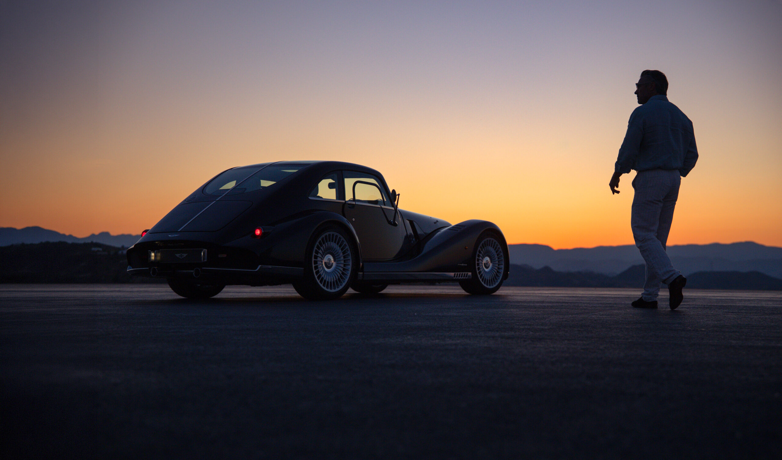 Morgan Midsummer Coupe Lifestyle 003 scaled