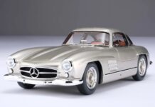 Mercedes-Benz 300 SL Gullwing By Amalgam Collection