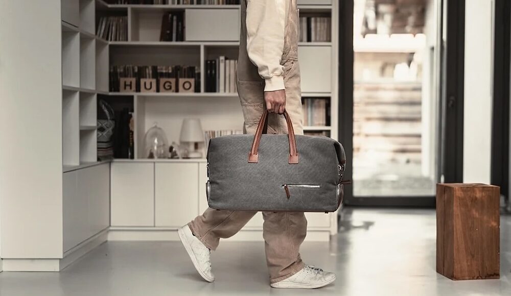 Remington Travel Bag By Lundi