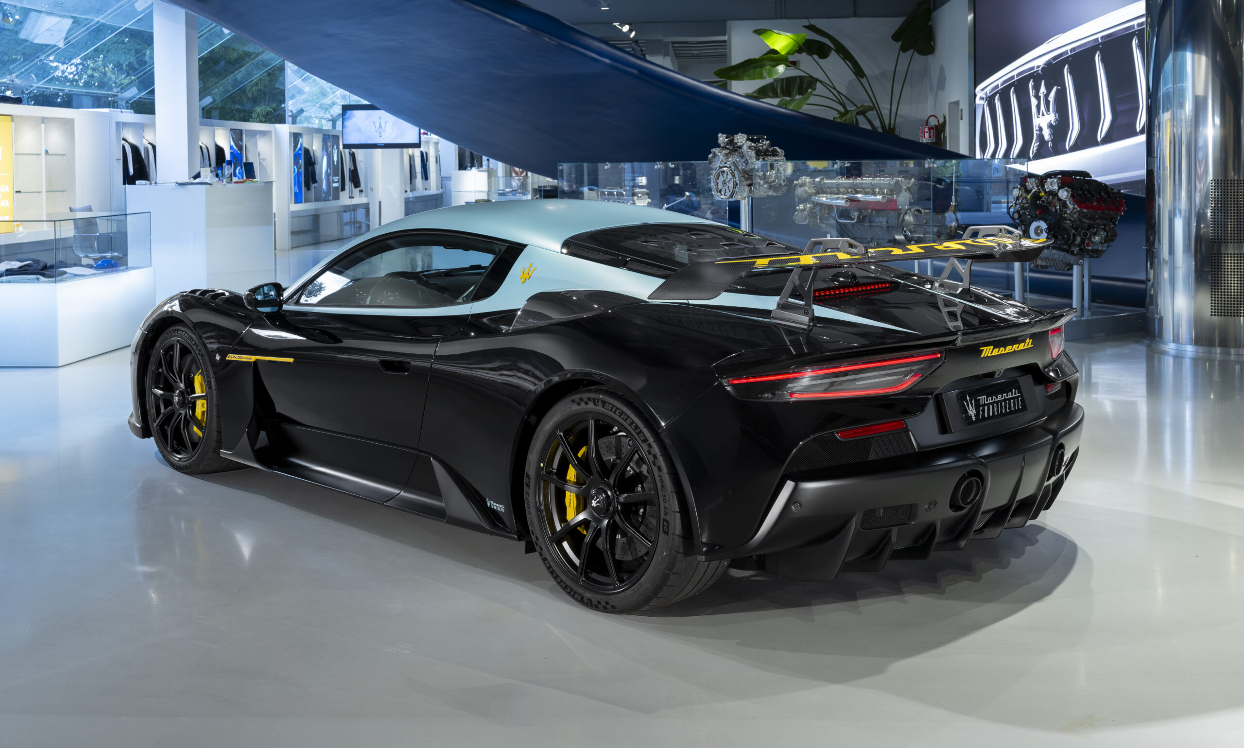 maserati gt2 stradale tribute to mc122 scaled