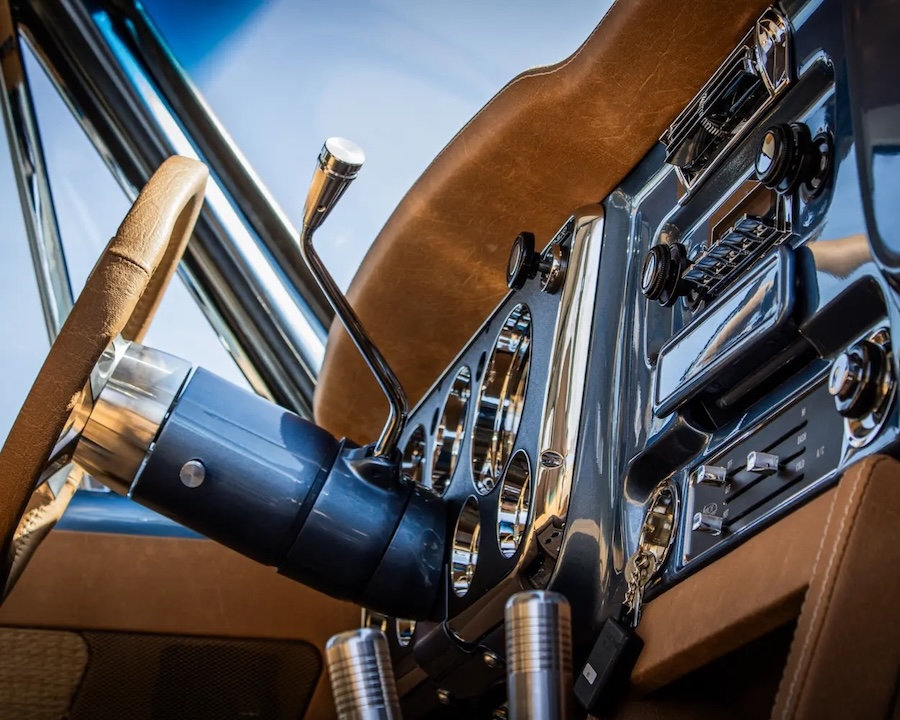 1969 Chevy K5 Blazer Restomod By Iconic 15 the admiral interior 03