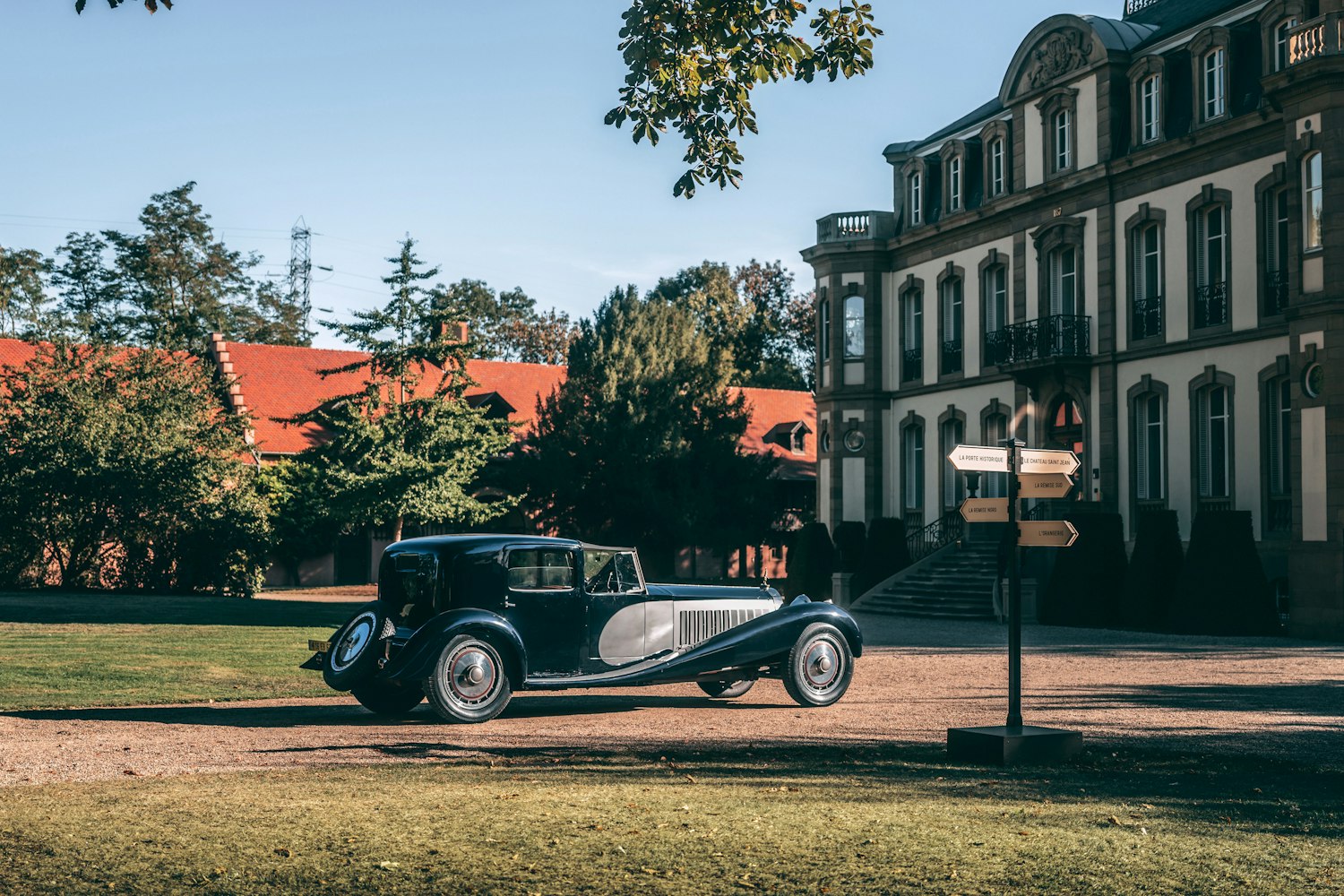 02 BUGATTI Molsheim Festival