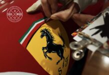 Hand-Painting: 1956 Ferrari 500 TR Hand-Painting: 1956 Ferrari 500 TR