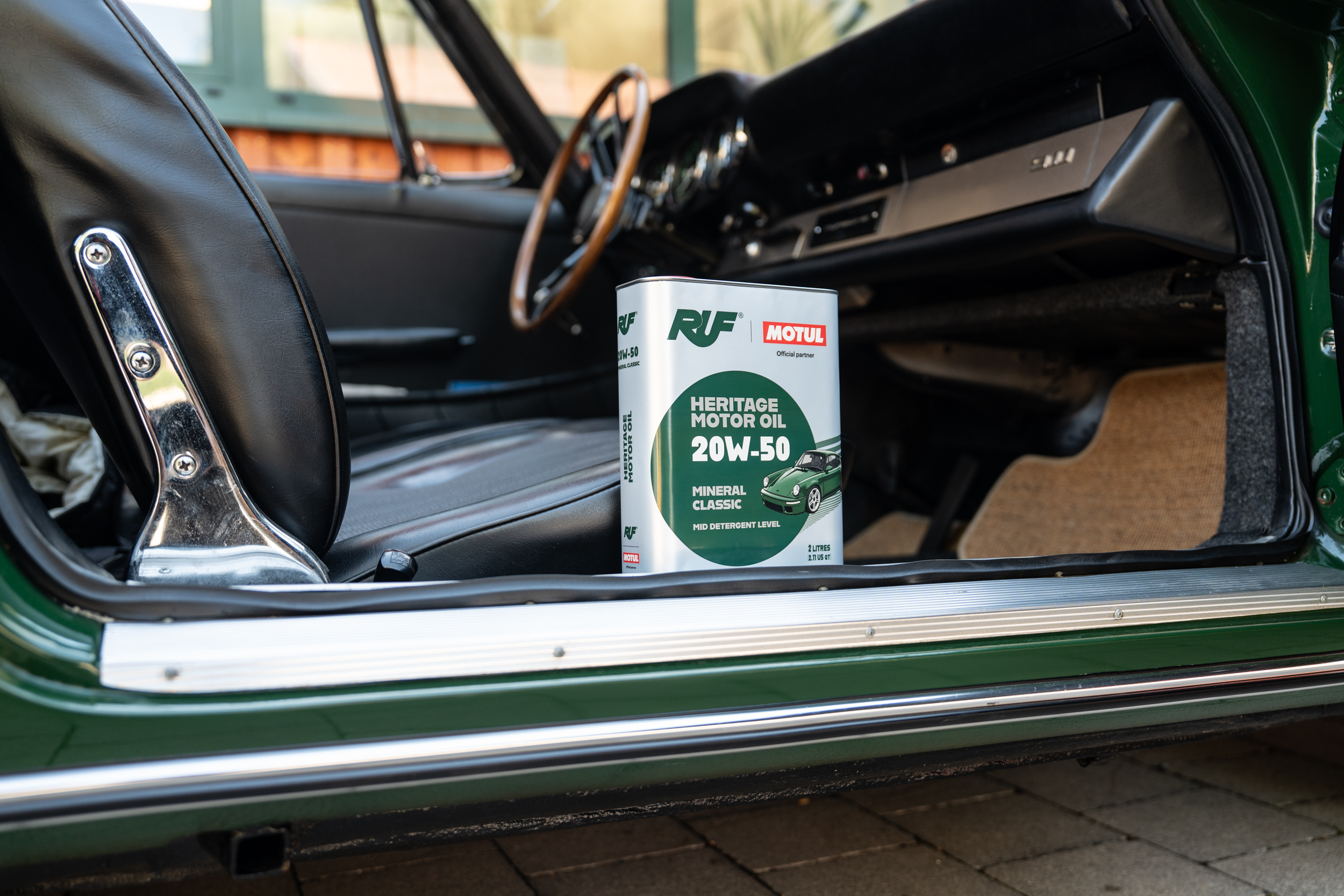 RUF X Motul: New Heritage Motor Oil For Classic Air-Cooled Engines 5 Motul RUF Heritage Motor Oil 3