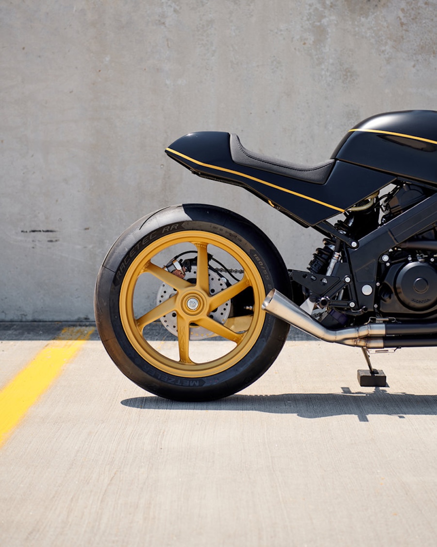1988 Honda Hawk 650 By Analog Motorcycles 3 analog Hhawk 113 819x1024 1