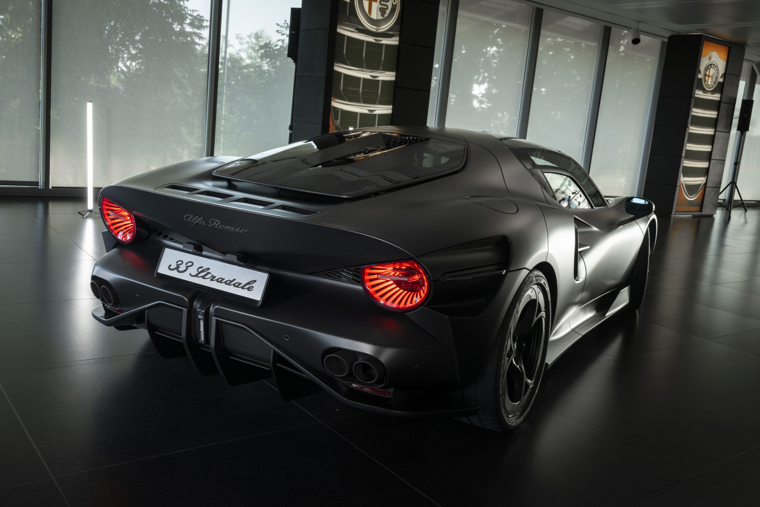 33 stradale perla nera3 scaled
