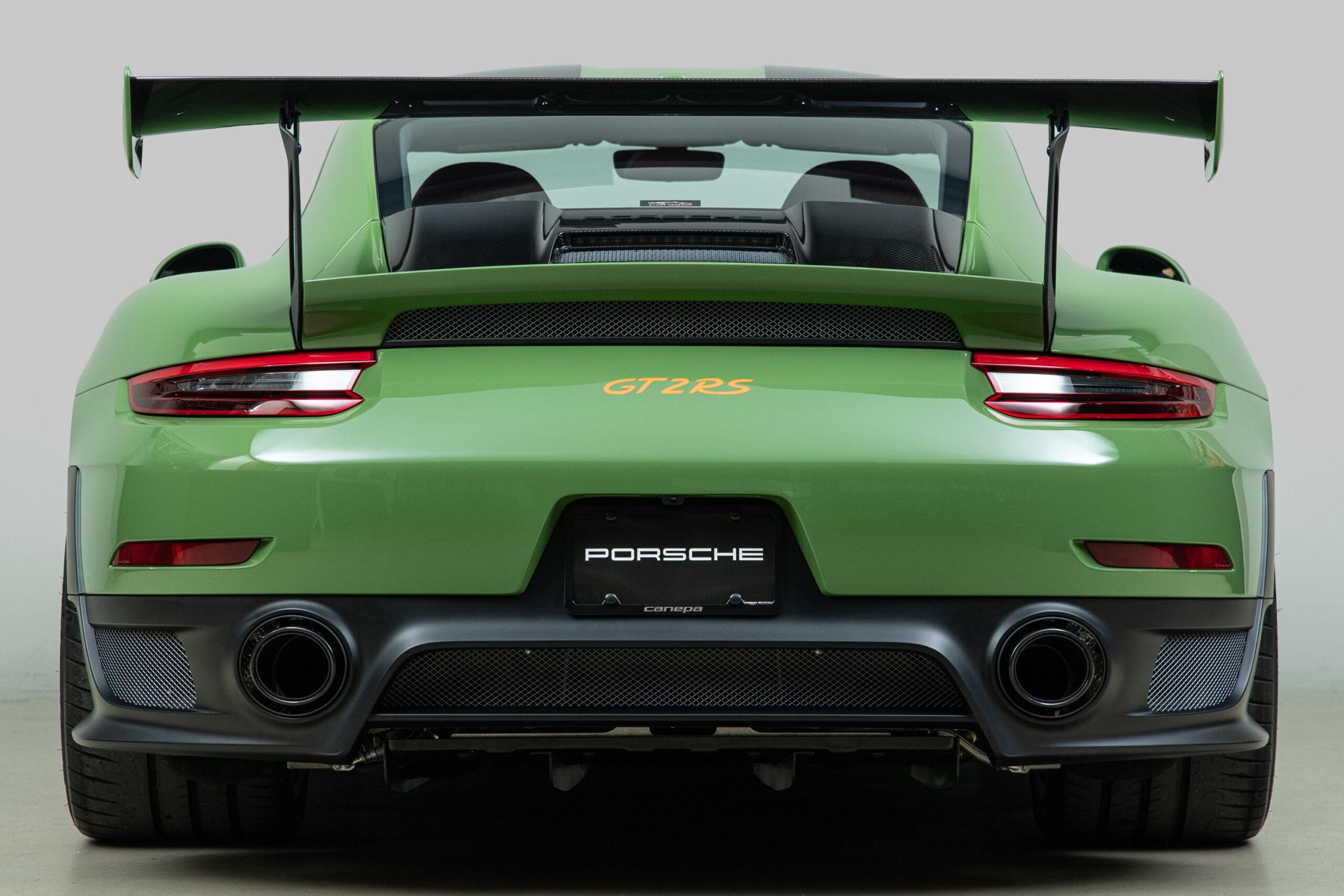 2019 Porsche 911 GT2 RS 5 4 3 scaled