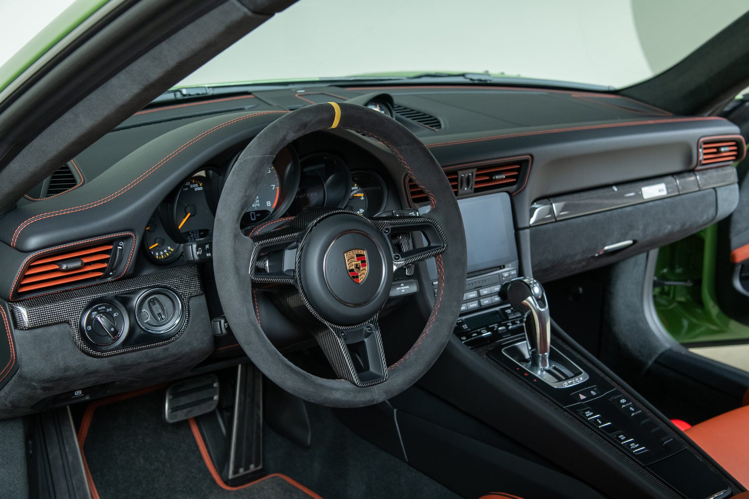 2019 Porsche 911 GT2 RS 6 6 3 scaled