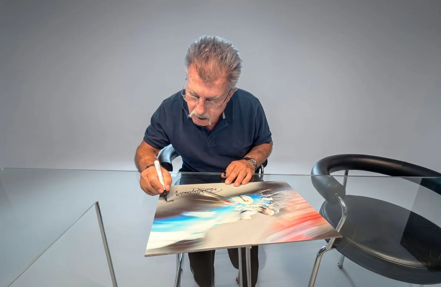 FOL RainerSchlegelmilch Signing 03