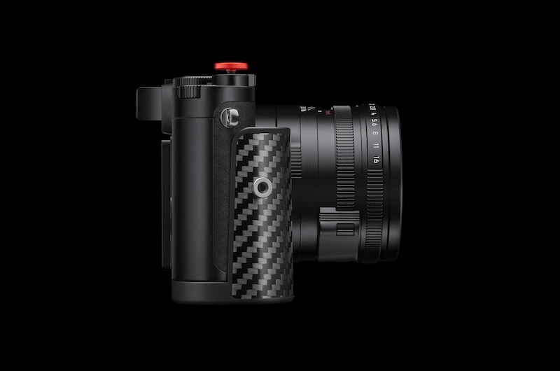 Leica Q3 43 Formula 1® Edition | Leica Camera US 3 Leica Q3 43 F1 Side.png