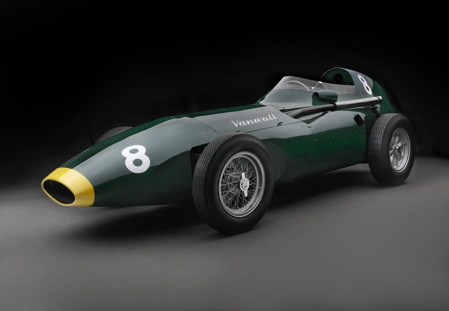 Vanwall Formula 1 1958 front 3 4 1